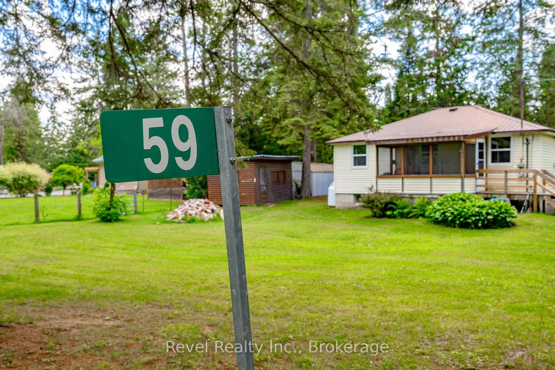 Photo 7 of 59 Brook Road, Kawartha Lakes, Fenelon Falls — HOMEH