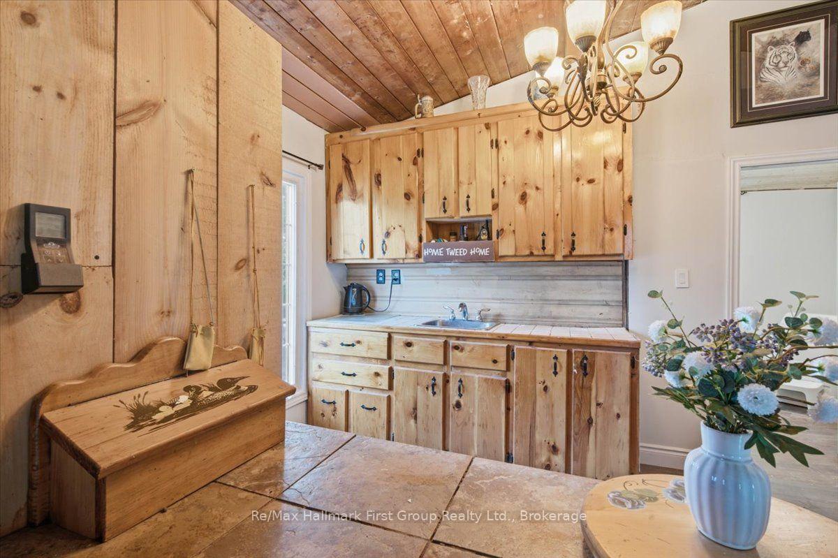 Photo 11 of 28 Birch Lane, Tweed, Hungerford (Twp) — HOMEH