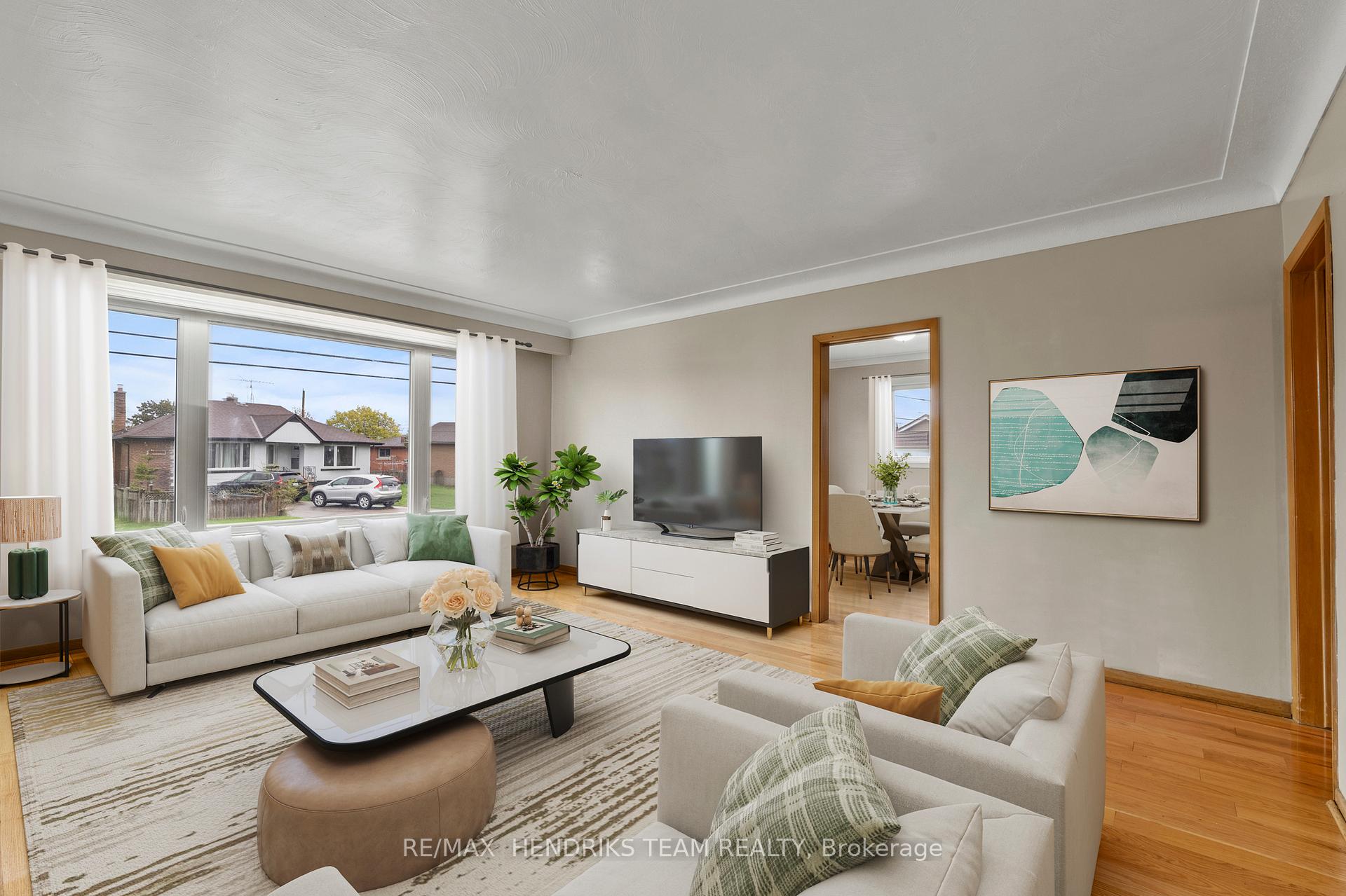 Photo 7 of 247 Grantham Avenue, St. Catharines, Facer — HOMEH