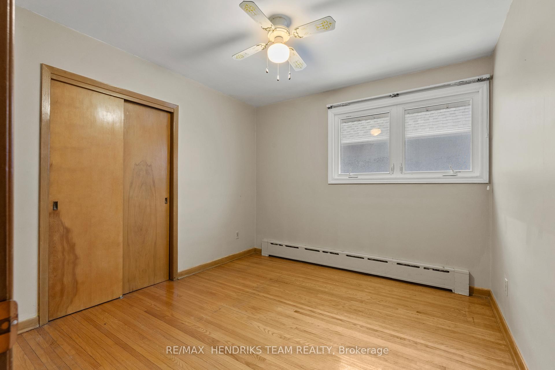 Photo 15 of 247 Grantham Avenue, St. Catharines, Facer — HOMEH