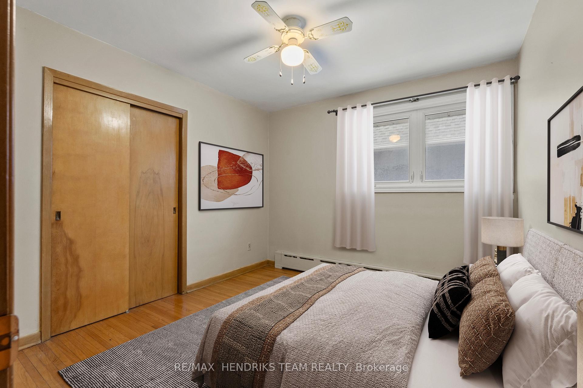 Photo 19 of 247 Grantham Avenue, St. Catharines, Facer — HOMEH