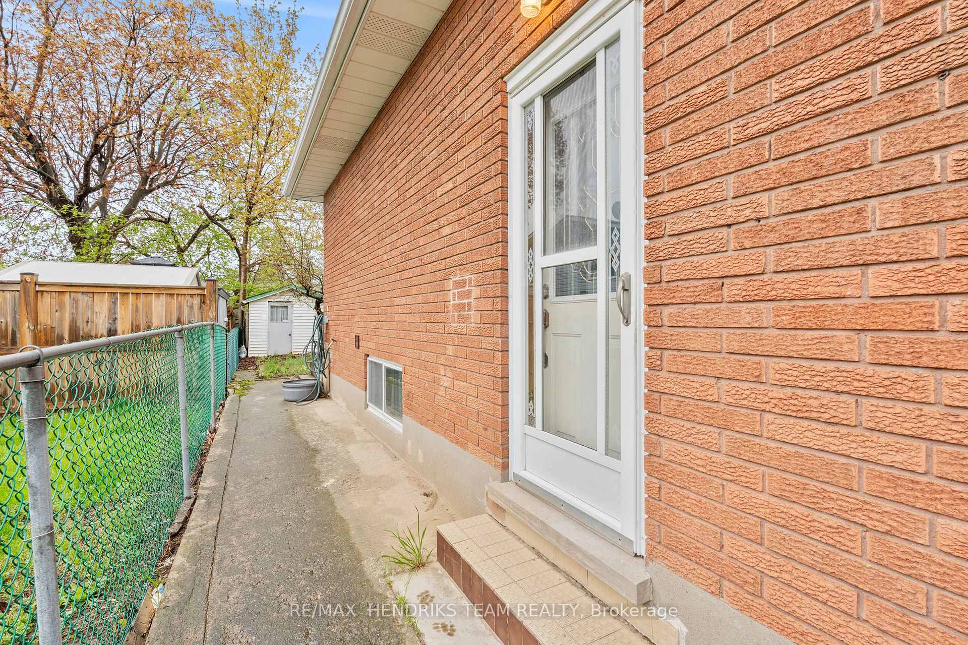 Photo 34 of 247 Grantham Avenue, St. Catharines, Facer — HOMEH