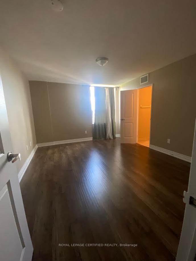 Photo 9 of Unit 1610, 5 Shady Golfway, Toronto, Flemingdon Park — HOMEH