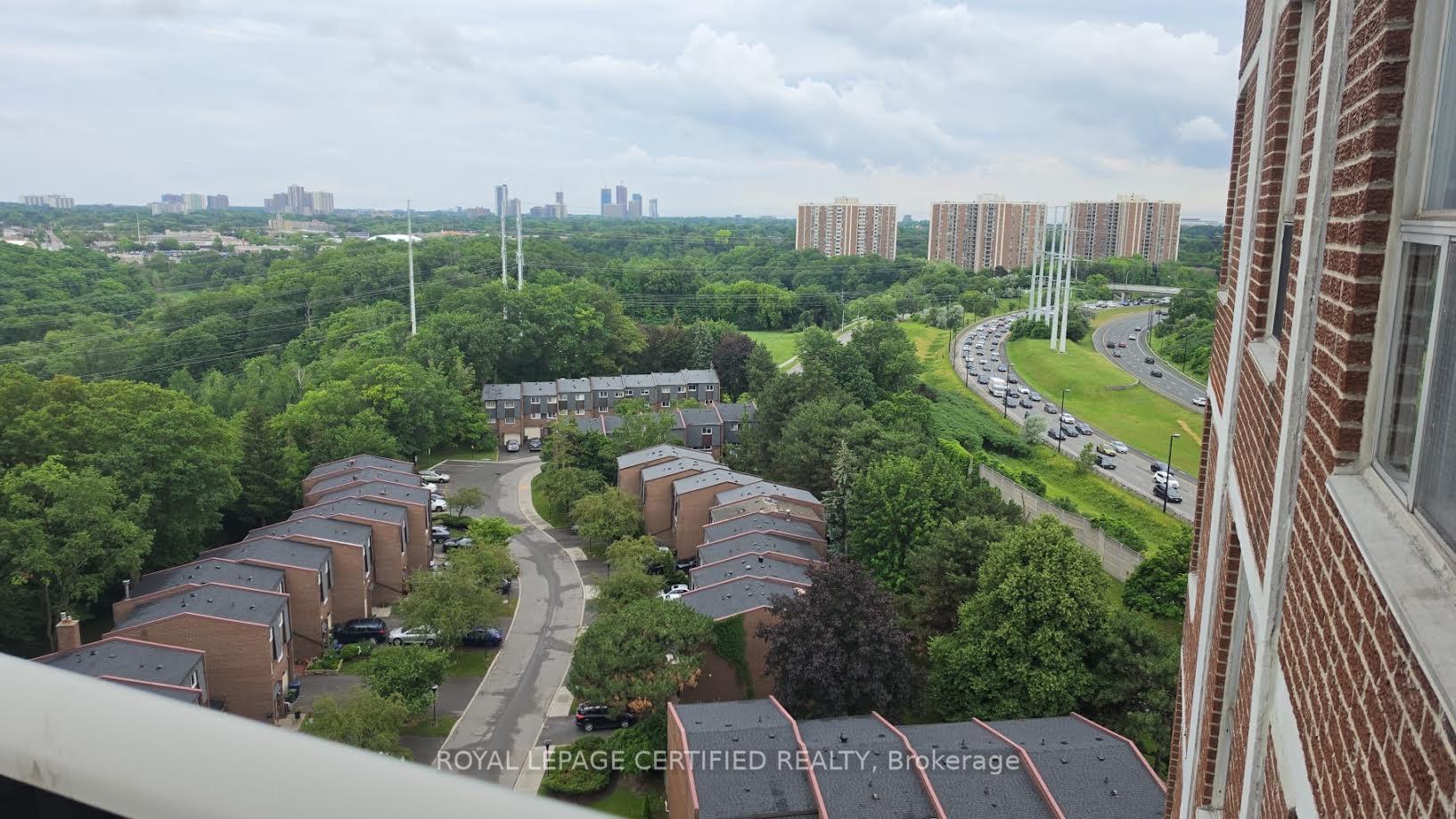 Photo 20 of Unit 1610, 5 Shady Golfway, Toronto, Flemingdon Park — HOMEH