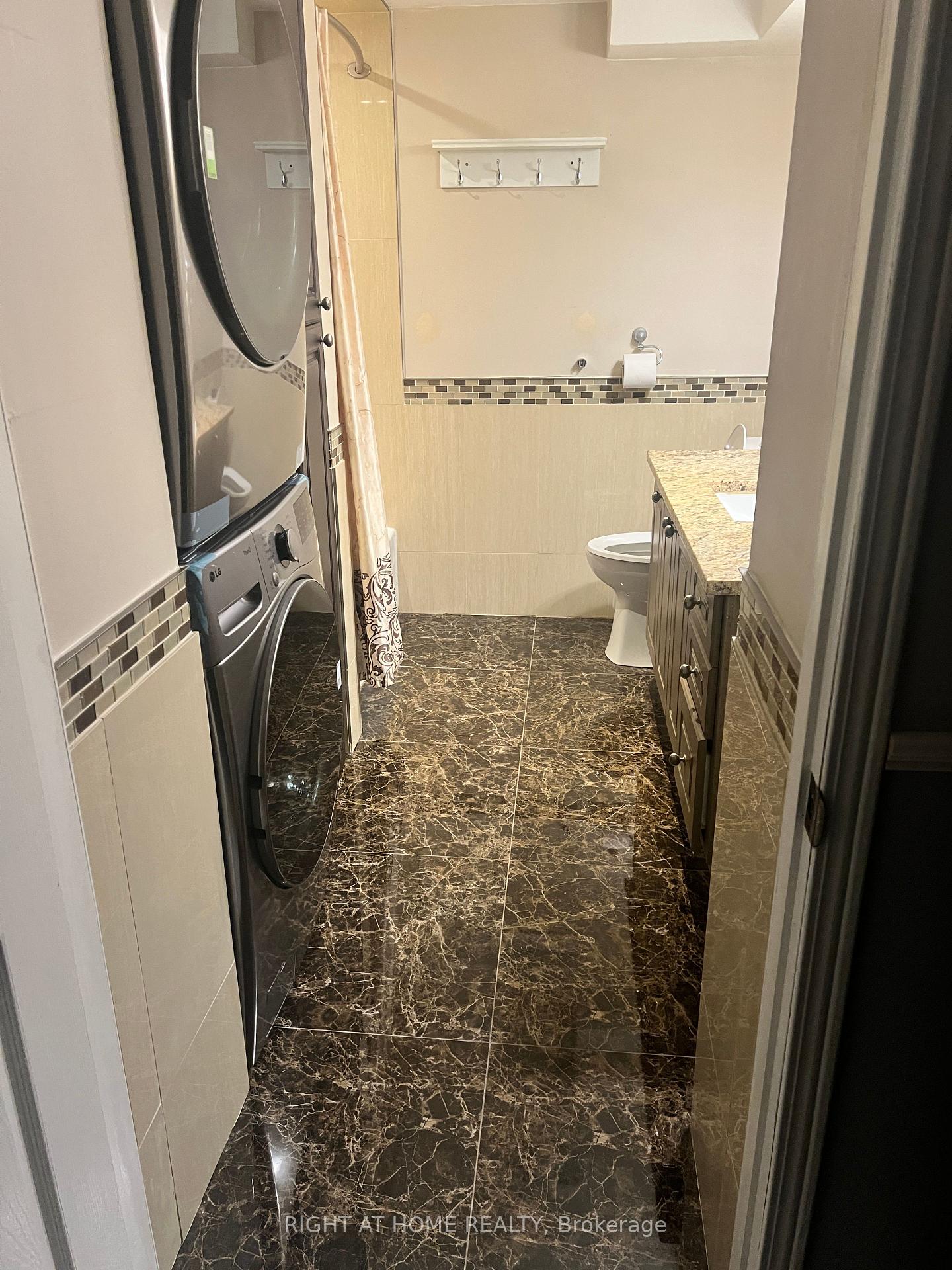 Photo 21 of Unit Basement, 272 Nahani Way, Mississauga, Hurontario — HOMEH