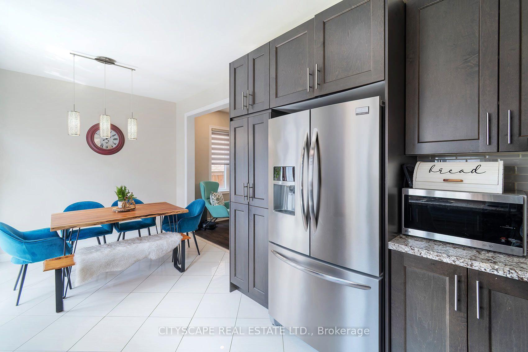 Photo 12 of 5608 Ethan Drive, Mississauga, Churchill Meadows — HOMEH