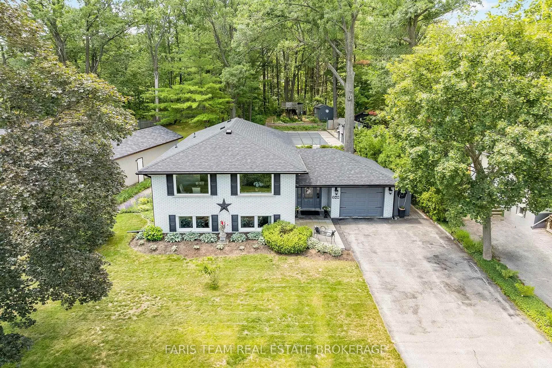 Photo 2 of 246 Sunnidale Road, Barrie, Sunnidale — HOMEH