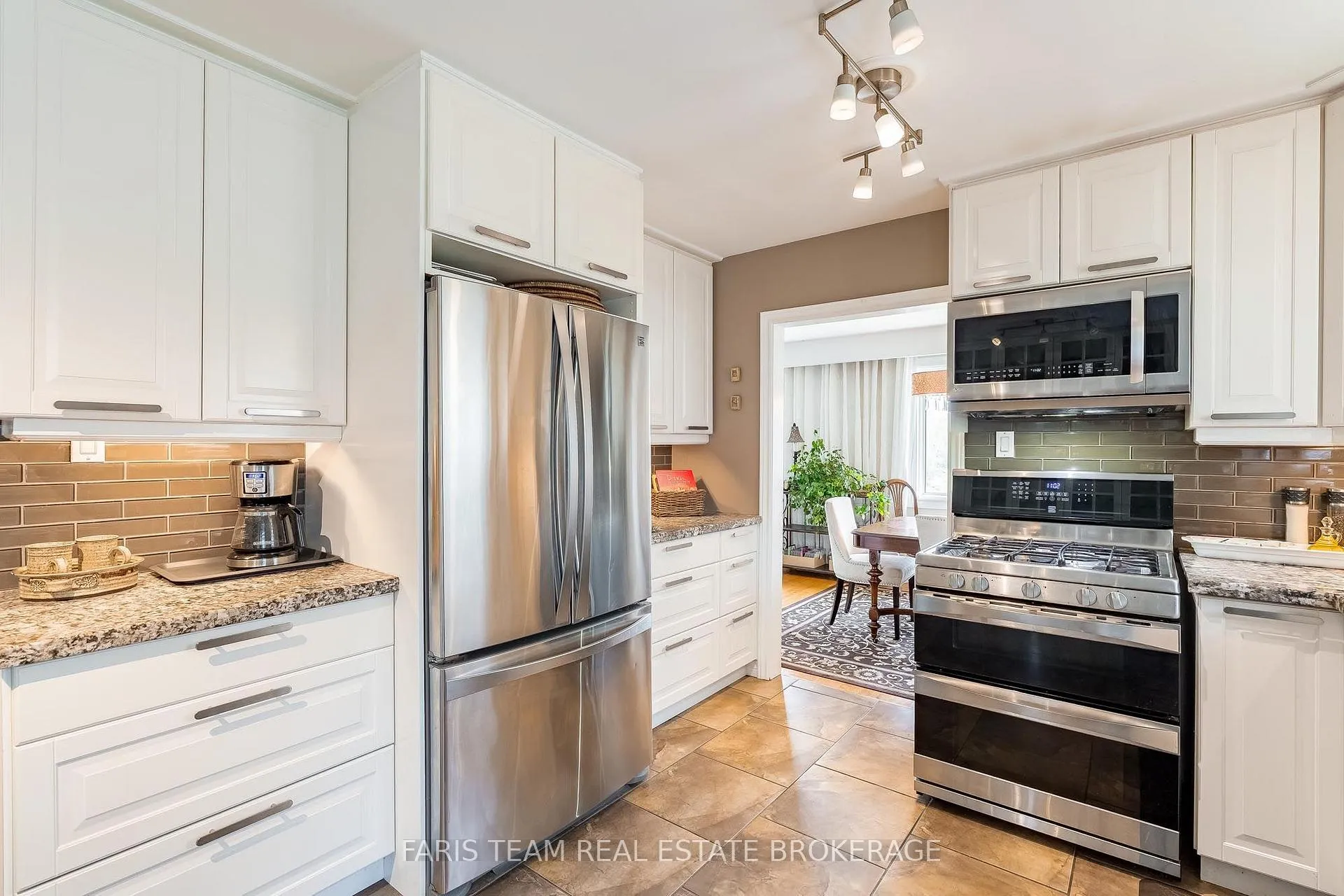 Photo 7 of 246 Sunnidale Road, Barrie, Sunnidale — HOMEH