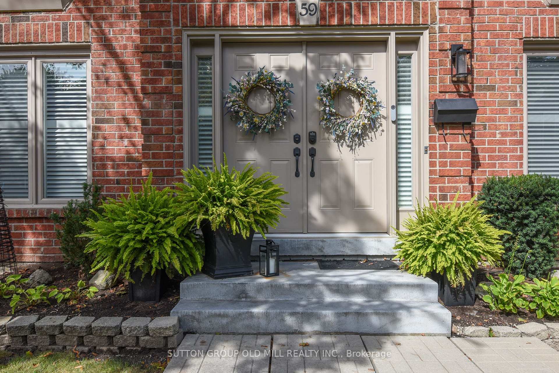Photo 3 of Unit 59, 4635 Regents Terrace, Mississauga, Hurontario — HOMEH