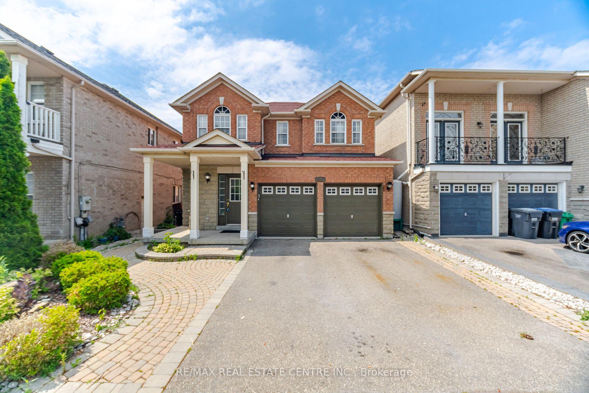 Photo 3 of Unit UPPER LEVEL, 3857 Brinwood Gate, Mississauga, Churchill Meadows — HOMEH