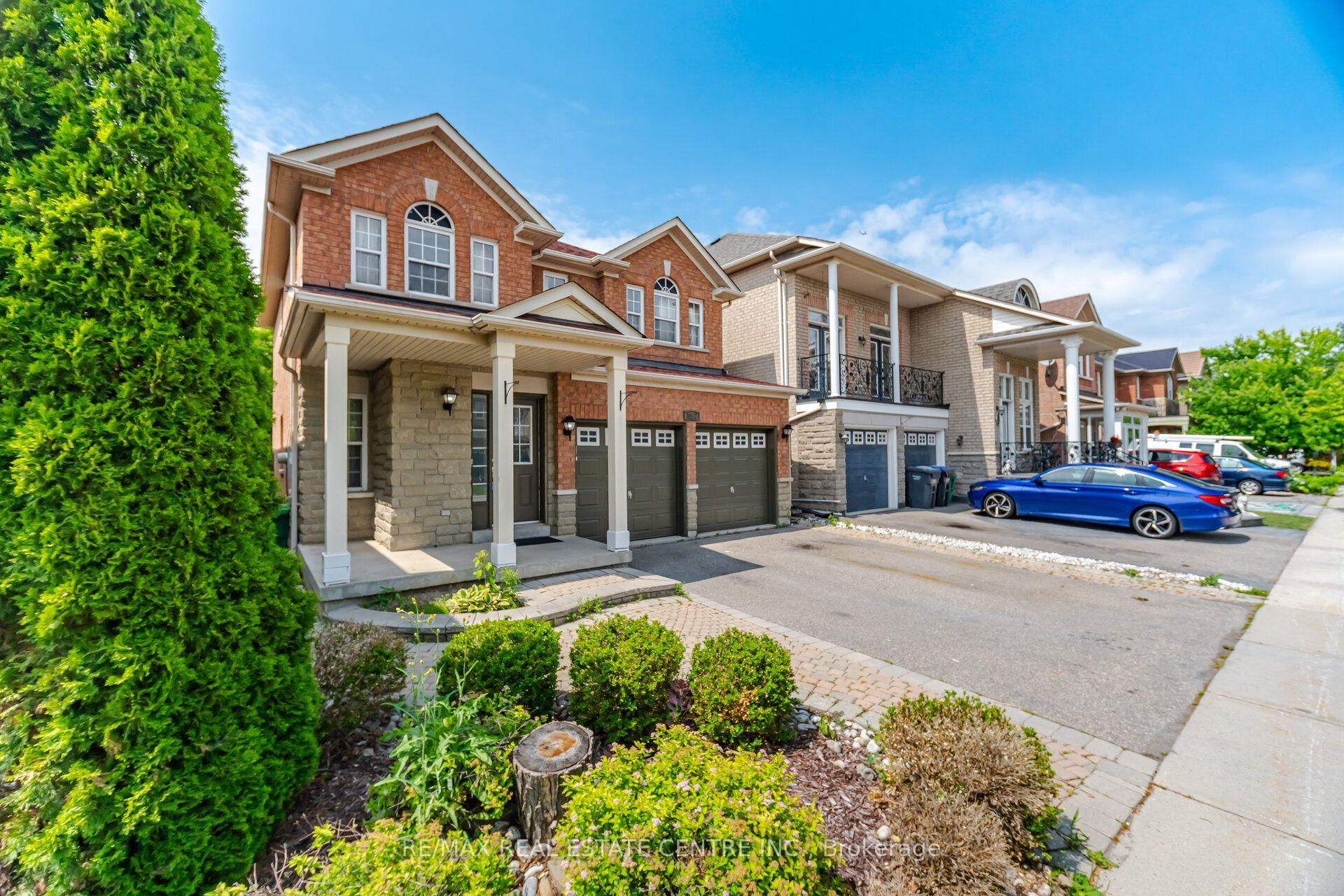 Photo 5 of Unit UPPER LEVEL, 3857 Brinwood Gate, Mississauga, Churchill Meadows — HOMEH
