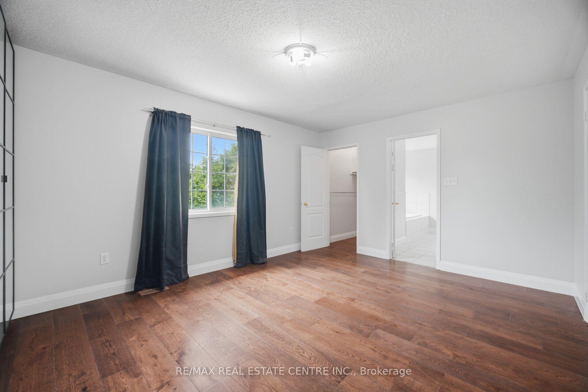 Photo 27 of Unit UPPER LEVEL, 3857 Brinwood Gate, Mississauga, Churchill Meadows — HOMEH