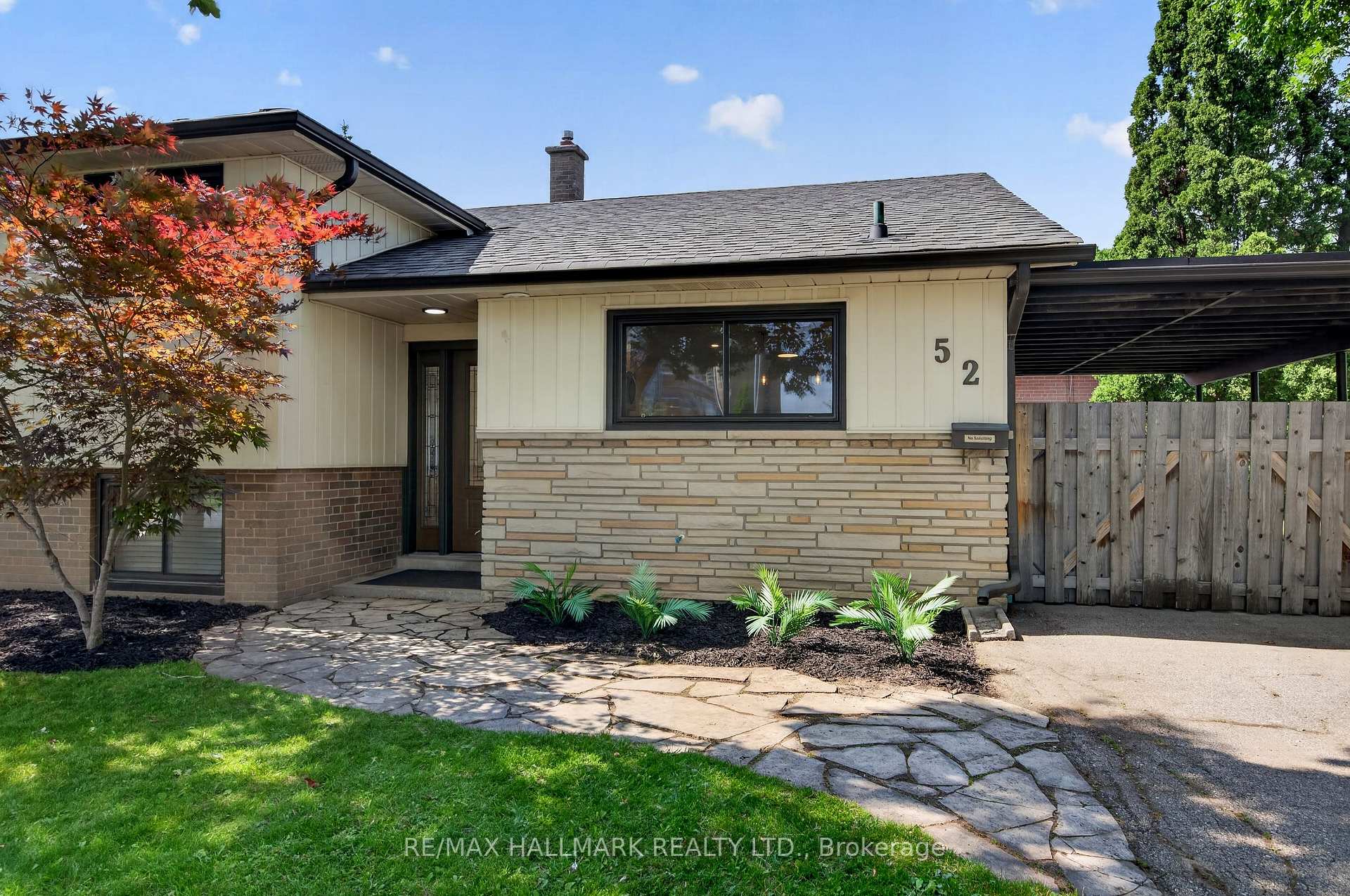 Photo 3 of 52 Clement Road, Etobicoke, Willowridge-Martingrove-Richview — HOMEH