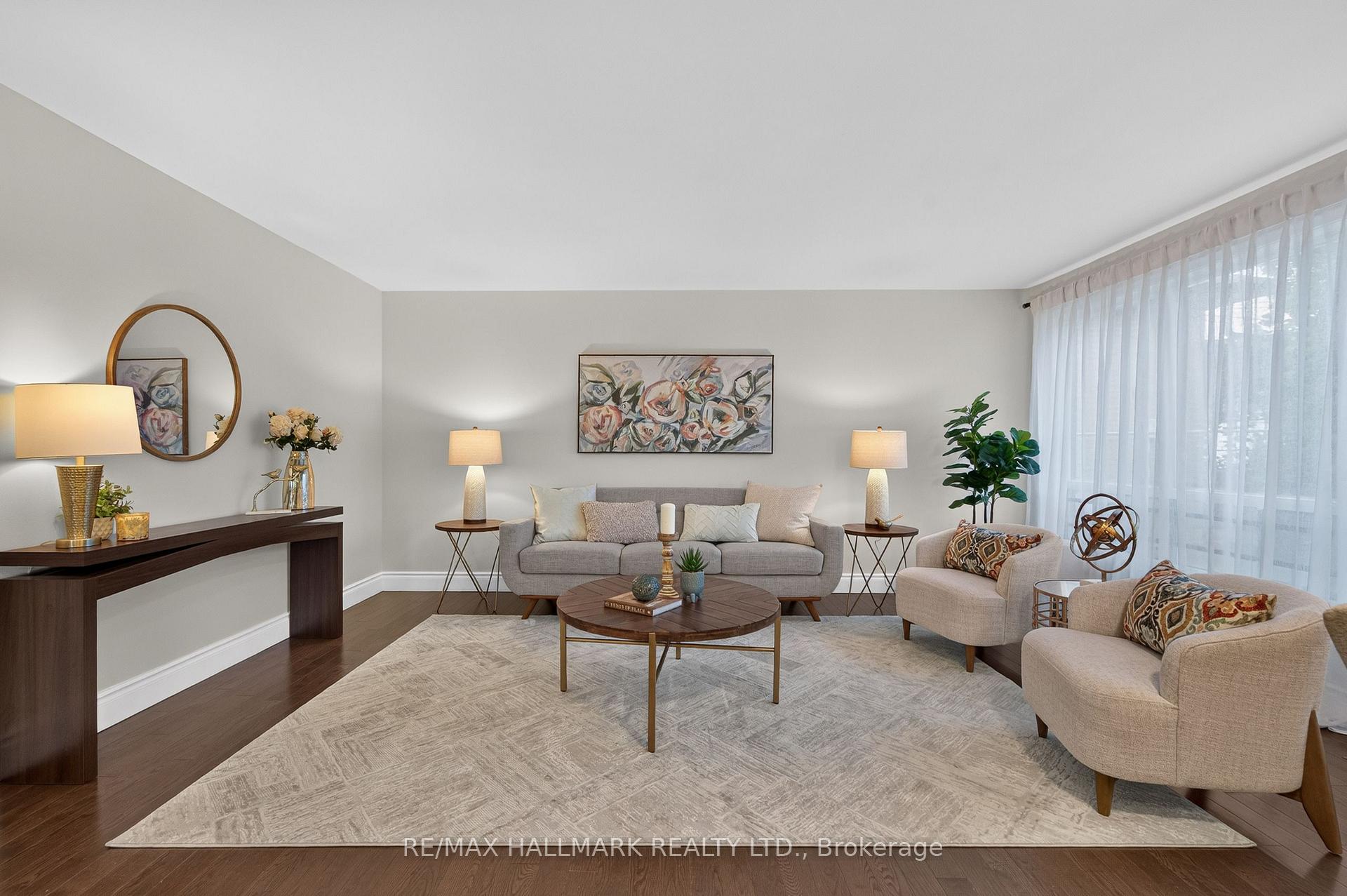 Photo 14 of 52 Clement Road, Etobicoke, Willowridge-Martingrove-Richview — HOMEH