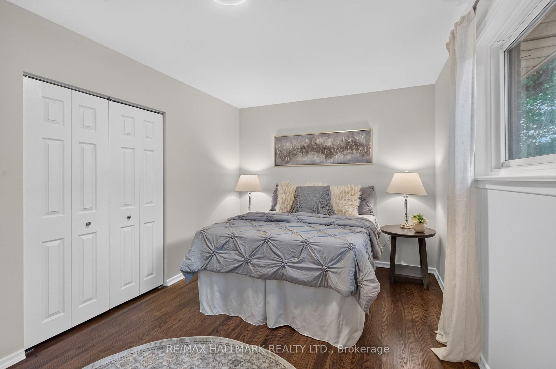 Photo 22 of 52 Clement Road, Etobicoke, Willowridge-Martingrove-Richview — HOMEH