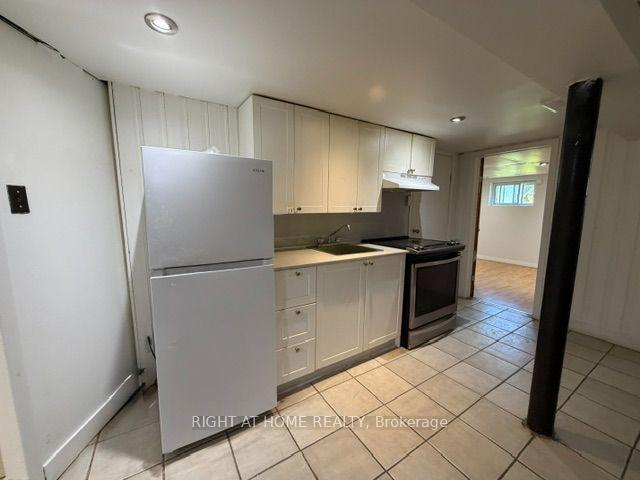 Photo 15 of Unit Lower Unit, 40 Gilbey Drive, Ottawa, City View/Skyline/Fisher Heights/Parkwood Hills — HOMEH