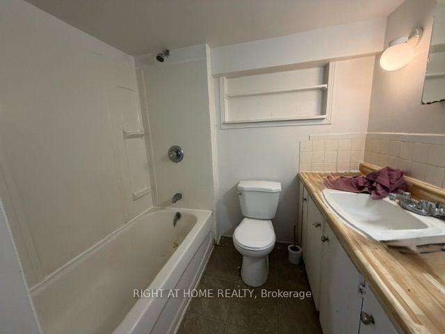 Photo 22 of Unit Lower Unit, 40 Gilbey Drive, Ottawa, City View/Skyline/Fisher Heights/Parkwood Hills — HOMEH
