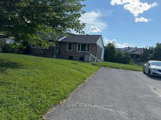 Photo 25 of Unit Lower Unit, 40 Gilbey Drive, Ottawa, City View/Skyline/Fisher Heights/Parkwood Hills — HOMEH