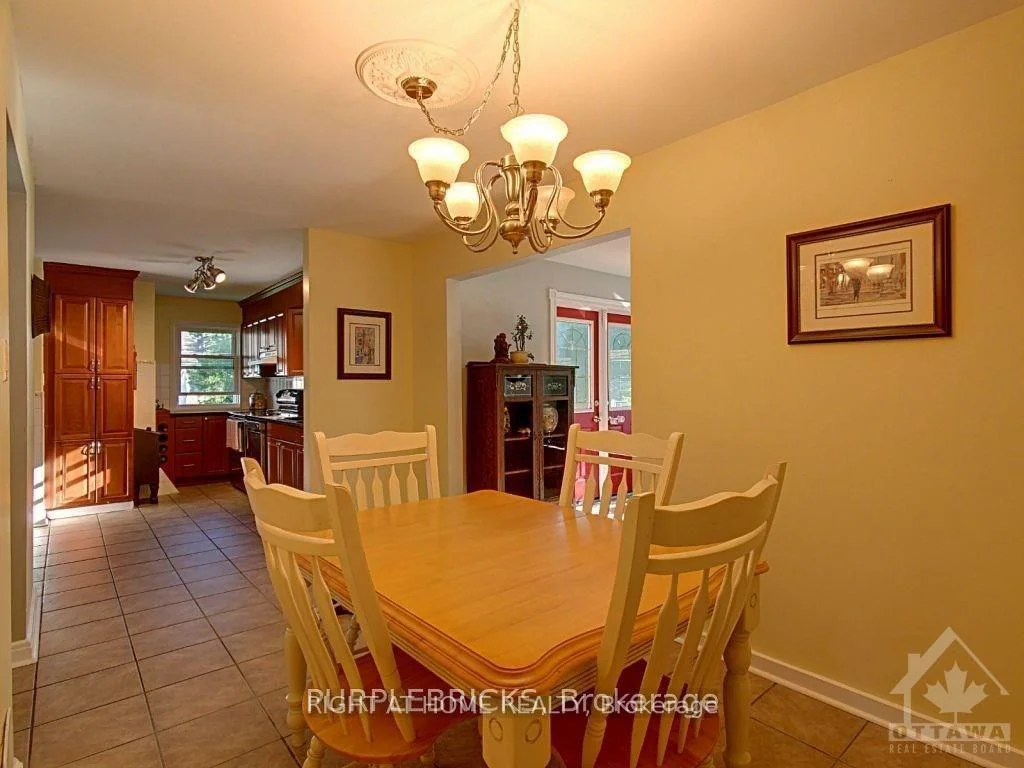 Photo 7 of Unit Lower Unit, 40 Gilbey Drive, Ottawa, City View/Skyline/Fisher Heights/Parkwood Hills — HOMEH