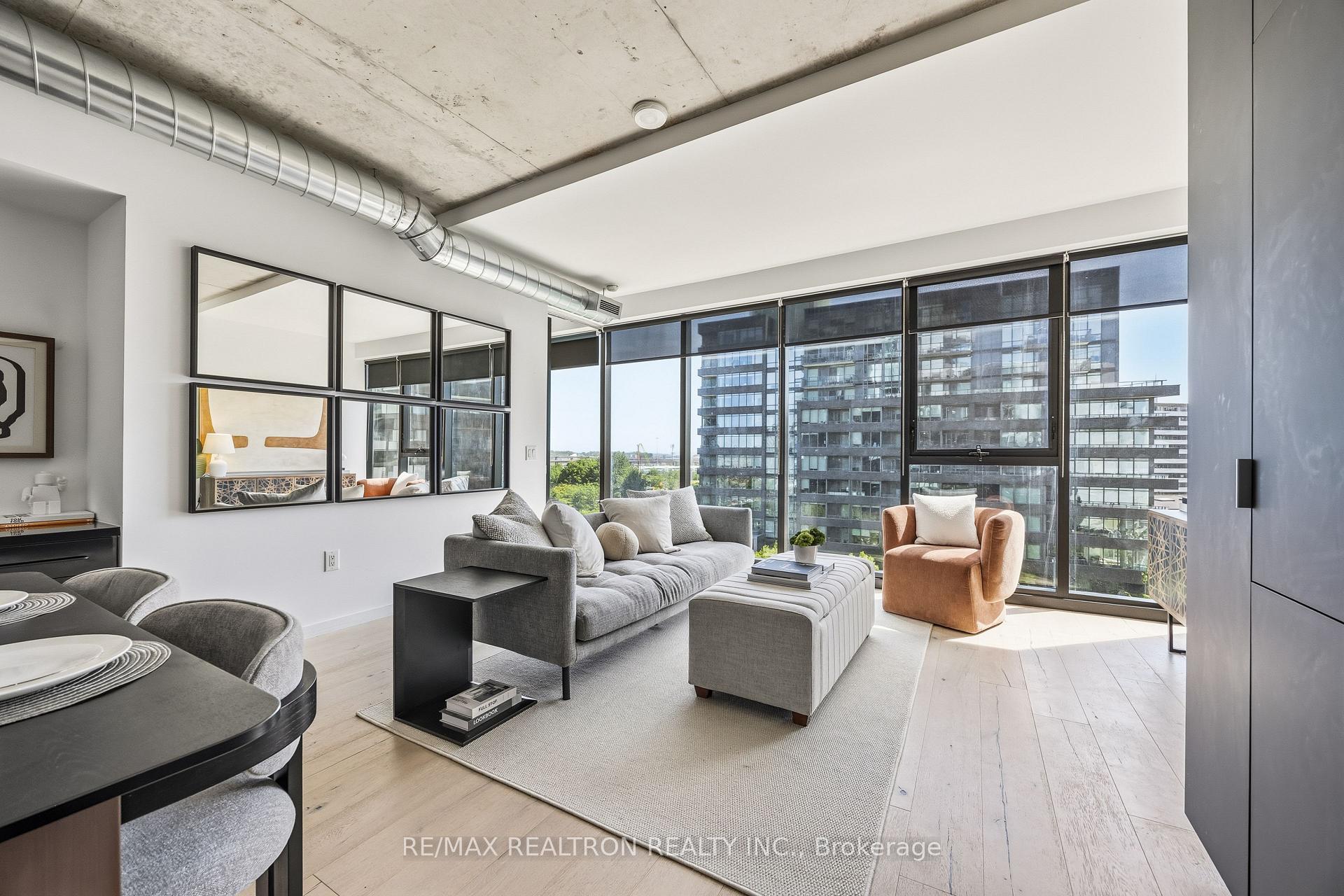 Photo 8 of Unit 603, 170 Bayview Avenue, Toronto, Waterfront Communities — HOMEH