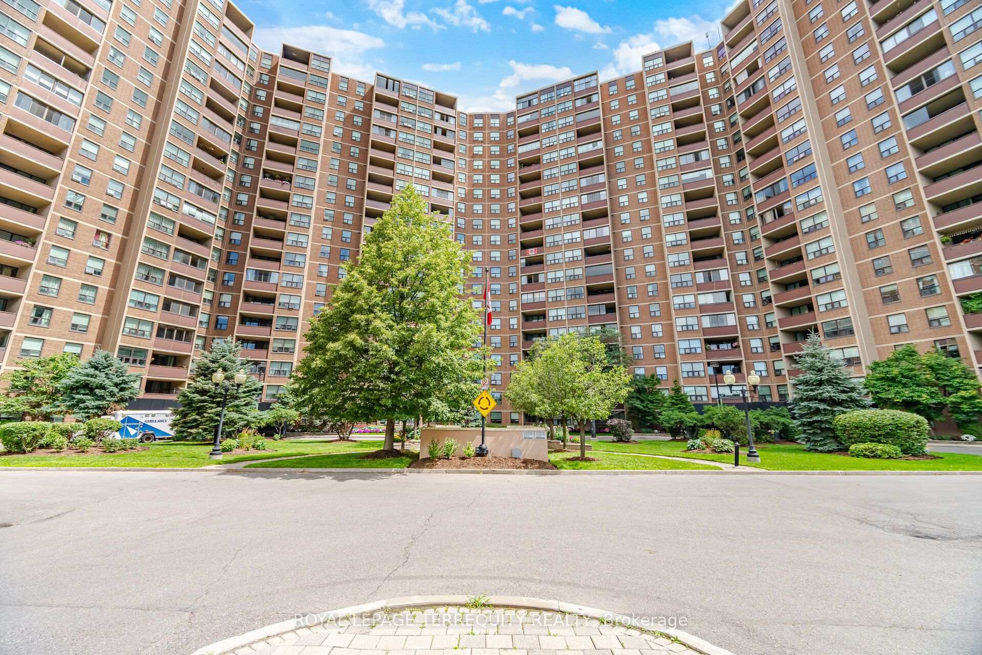 Photo 1 of Unit 1504, 716 The West Mall, Etobicoke, Eringate-Centennial-West Deane — HOMEH