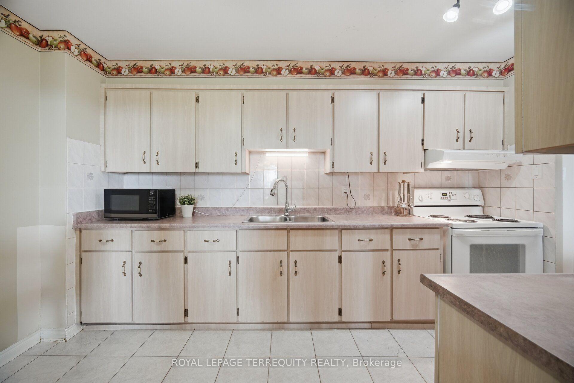 Photo 20 of Unit 1504, 716 The West Mall, Etobicoke, Eringate-Centennial-West Deane — HOMEH