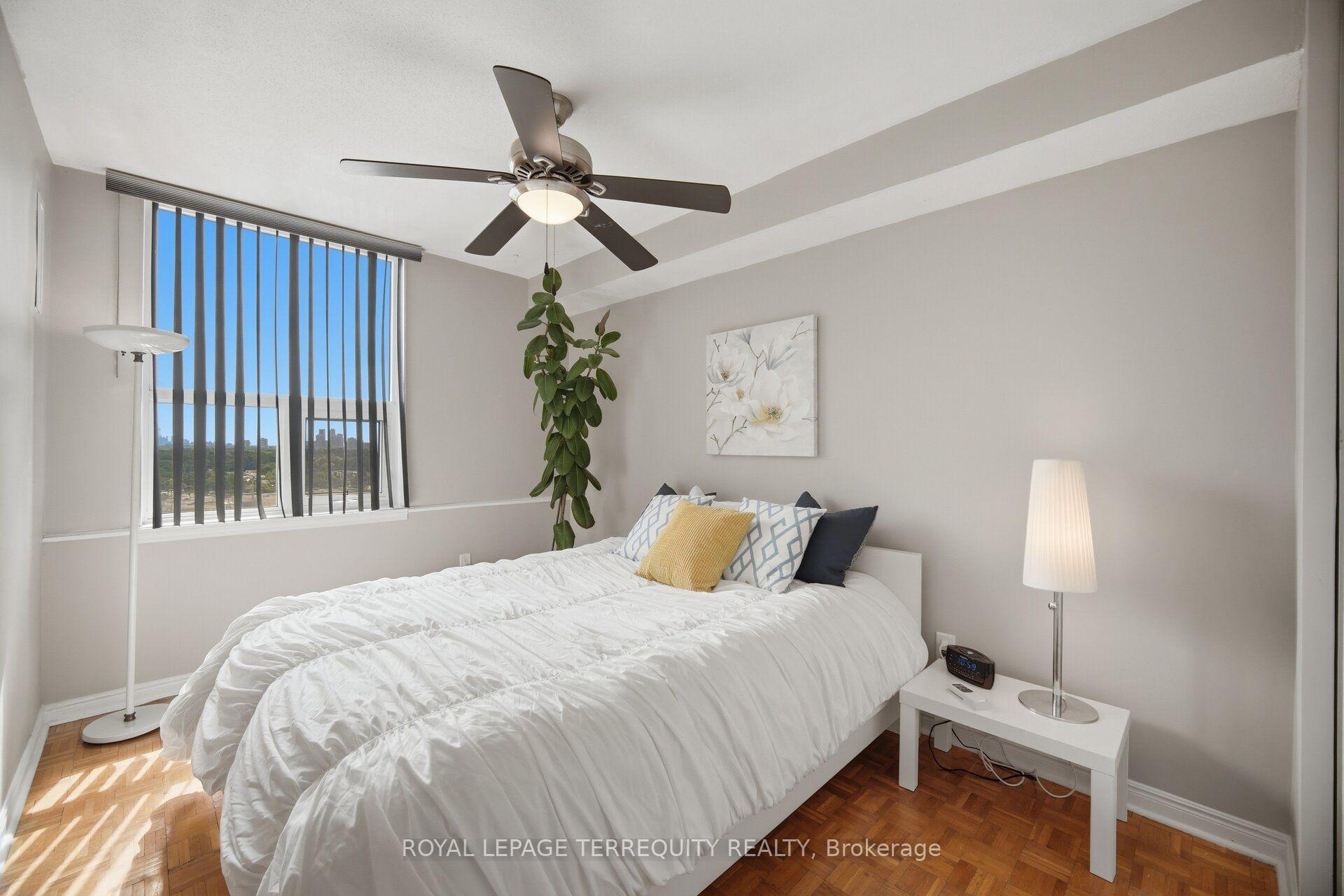 Photo 33 of Unit 1504, 716 The West Mall, Etobicoke, Eringate-Centennial-West Deane — HOMEH