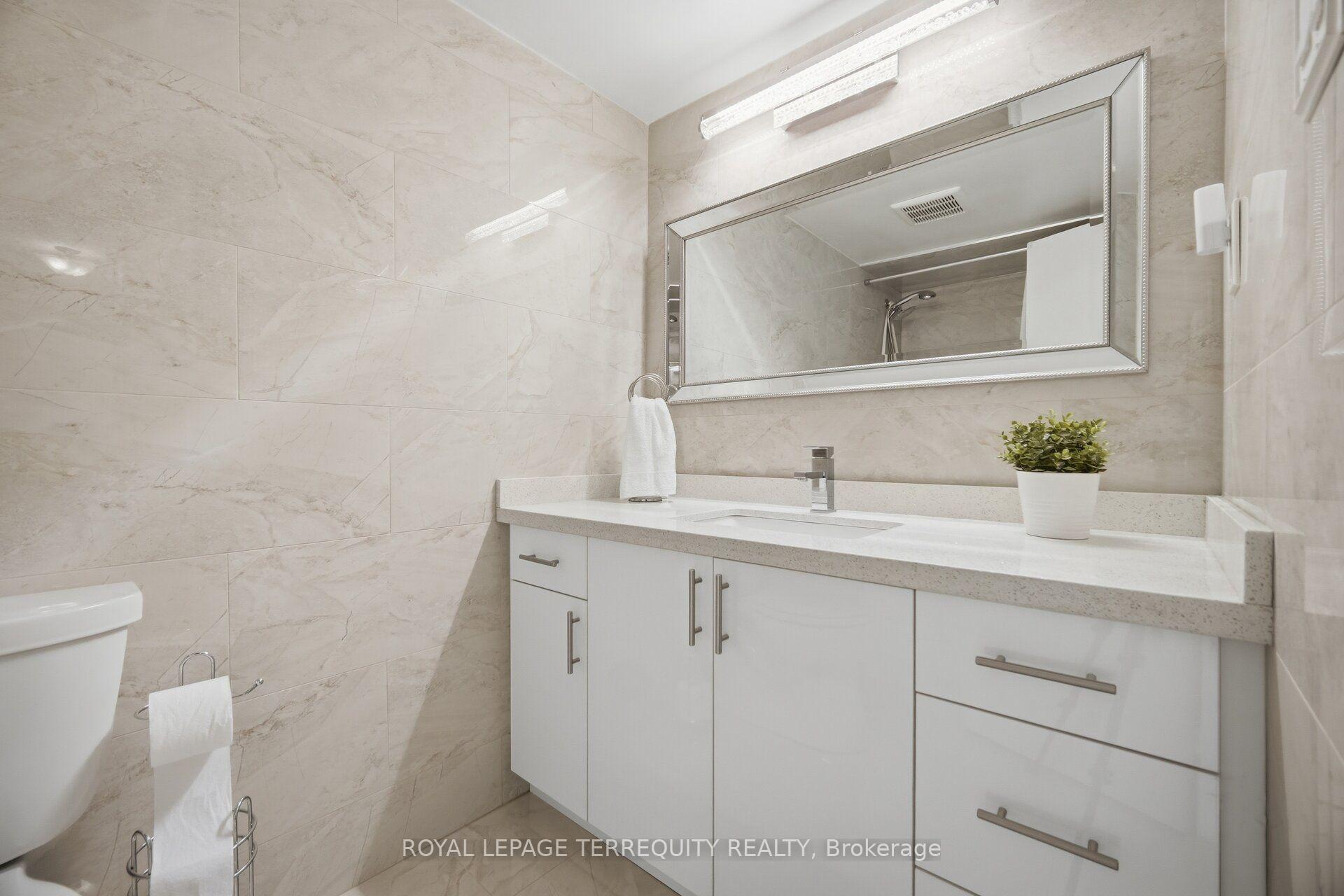 Photo 37 of Unit 1504, 716 The West Mall, Etobicoke, Eringate-Centennial-West Deane — HOMEH