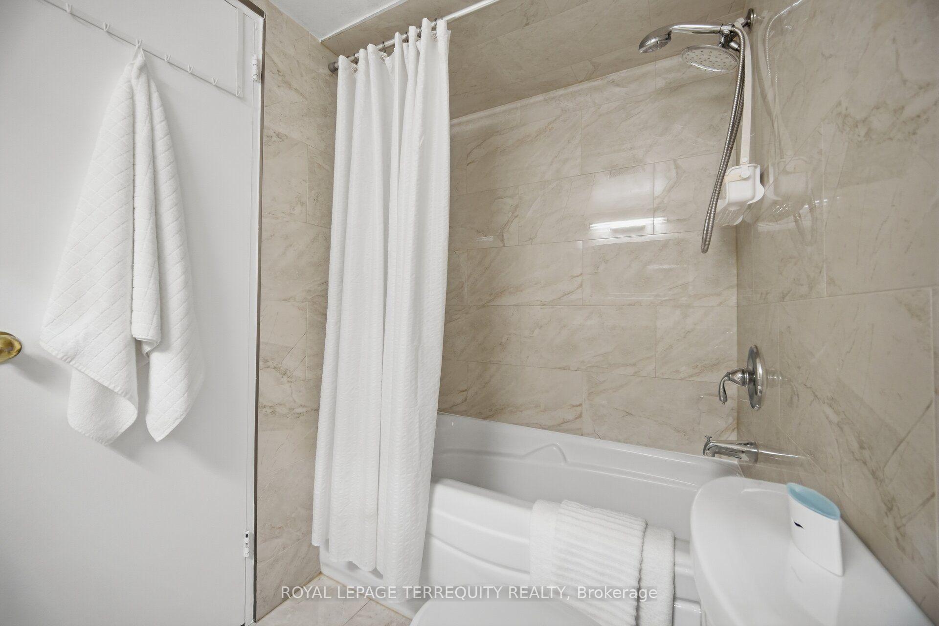 Photo 38 of Unit 1504, 716 The West Mall, Etobicoke, Eringate-Centennial-West Deane — HOMEH