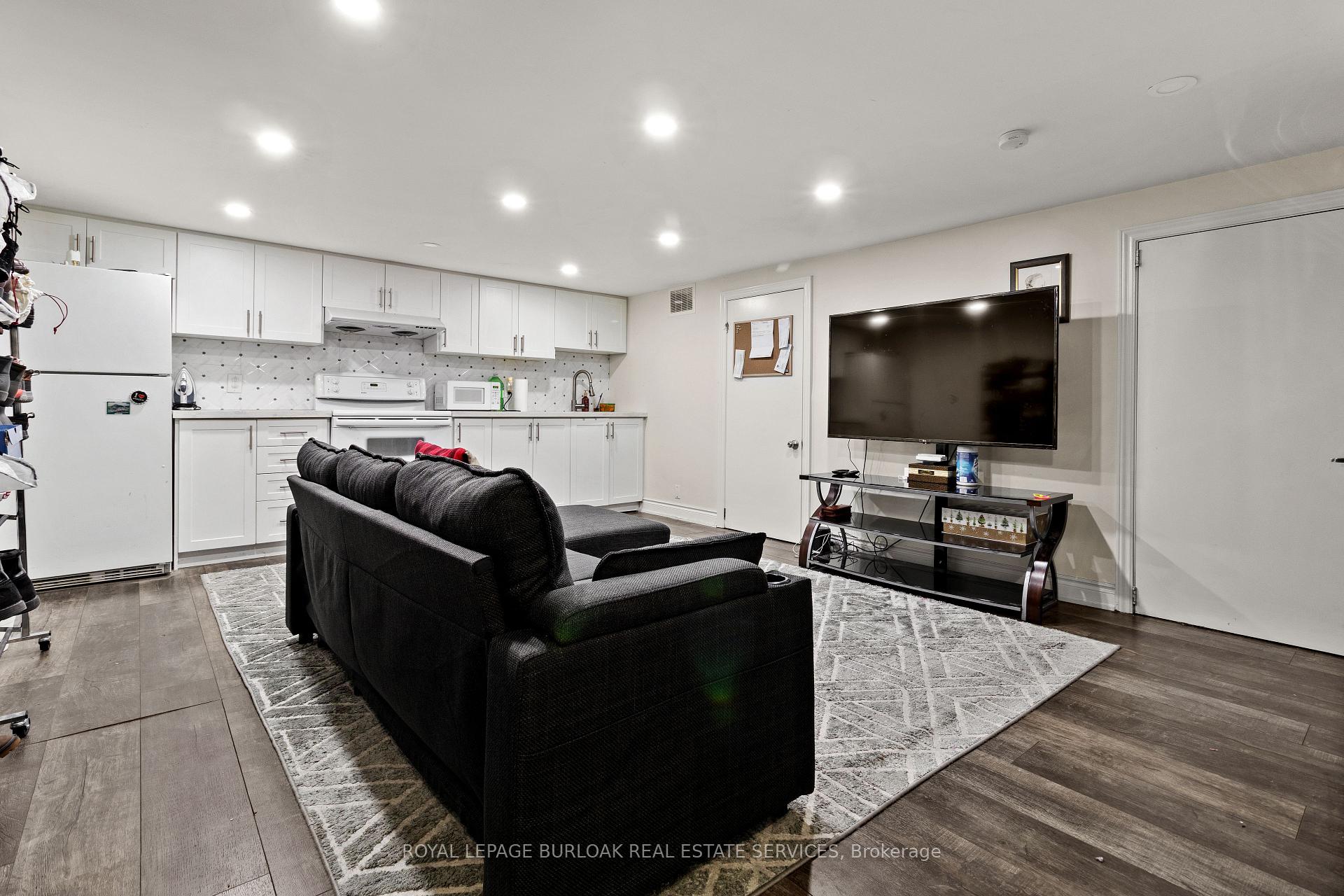 Photo 7 of Unit LOWER, 61 Goldfinch Road, Hamilton, Bruleville — HOMEH