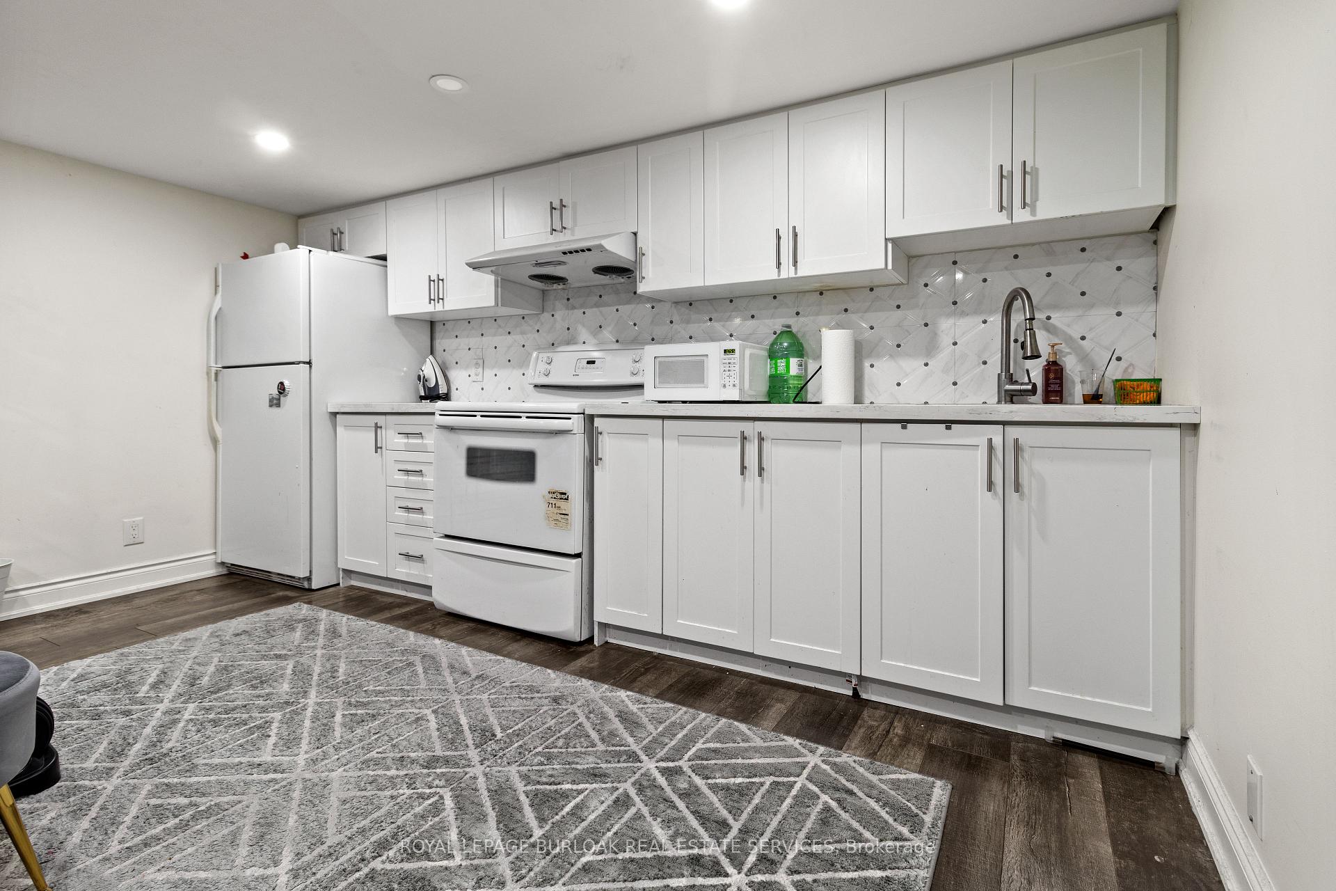 Photo 9 of Unit LOWER, 61 Goldfinch Road, Hamilton, Bruleville — HOMEH