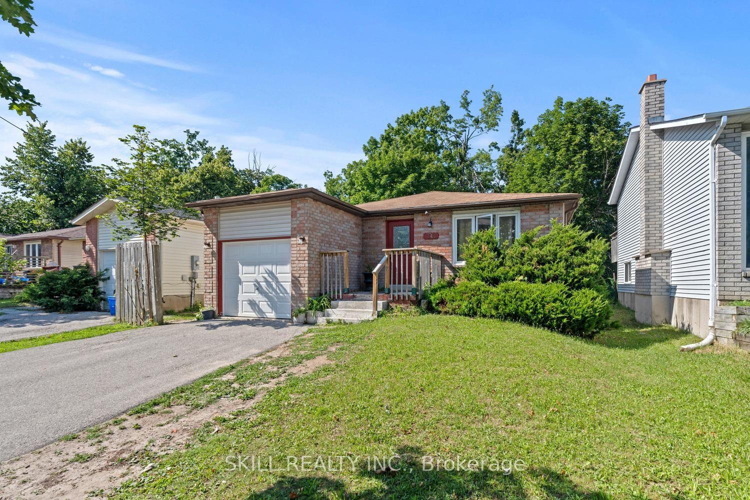 Photo 1 of 141 Hickling Trail, Barrie, Grove East — HOMEH