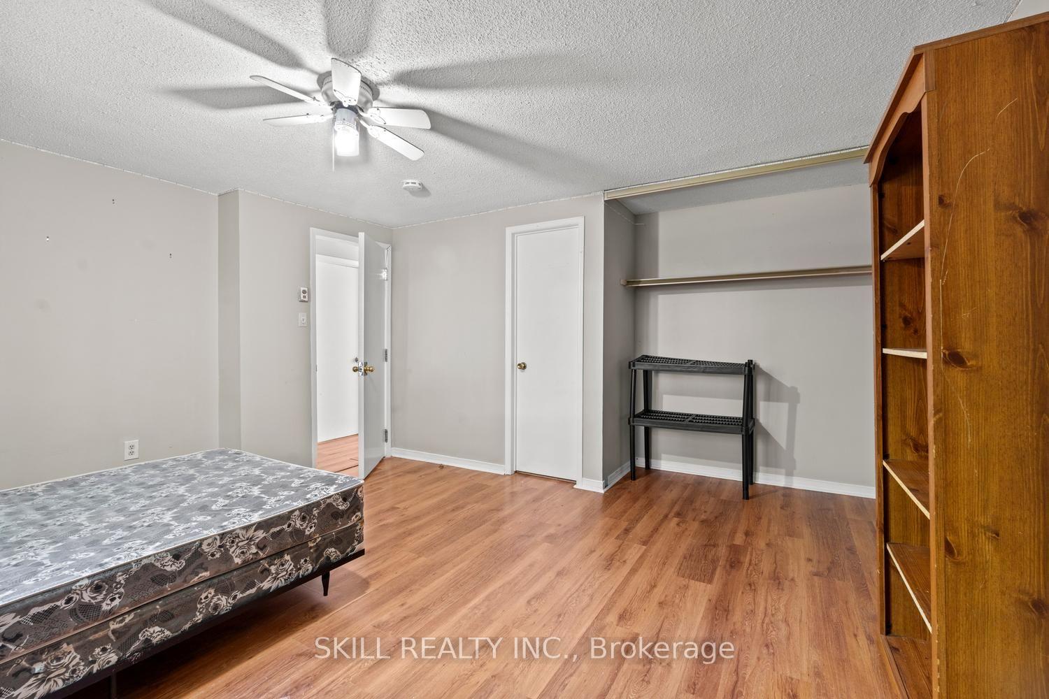 Photo 17 of 141 Hickling Trail, Barrie, Grove East — HOMEH