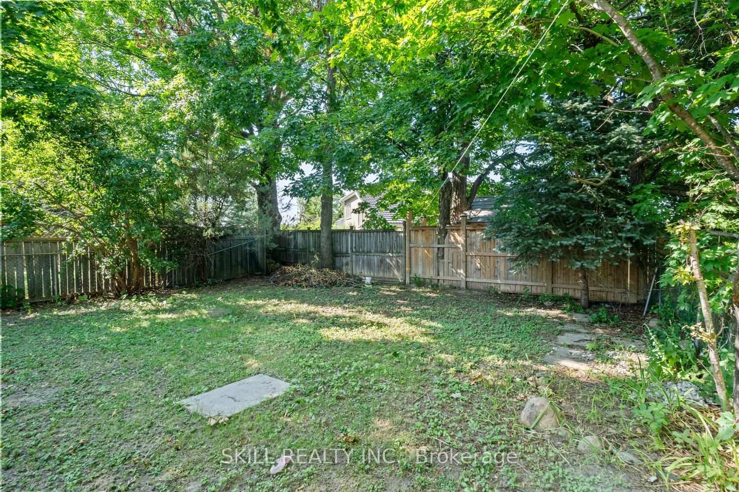 Photo 30 of 141 Hickling Trail, Barrie, Grove East — HOMEH