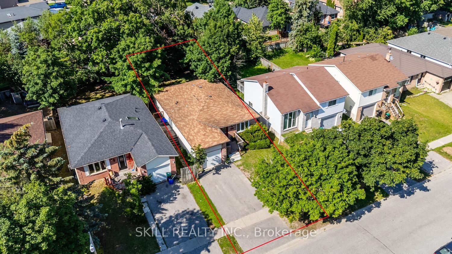 Photo 31 of 141 Hickling Trail, Barrie, Grove East — HOMEH