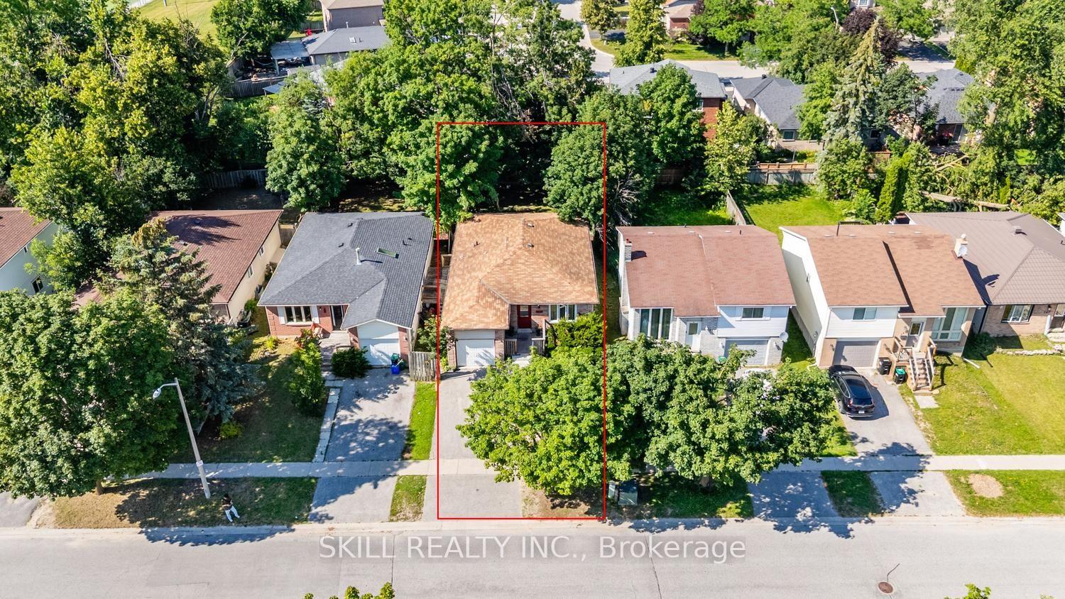 Photo 33 of 141 Hickling Trail, Barrie, Grove East — HOMEH