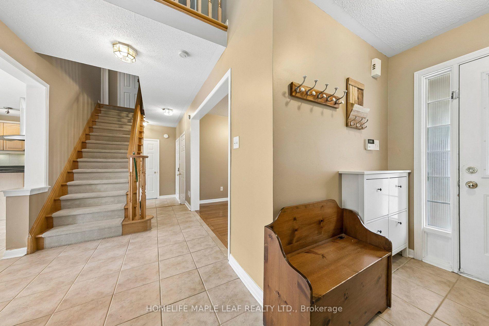 Photo 2 of 3948 Deepwood Heights, Mississauga, Churchill Meadows — HOMEH