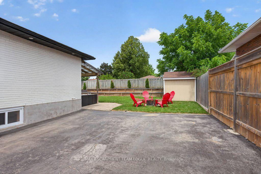 Photo 34 of 74 Balmoral Drive, Brantford, Mayfair — HOMEH