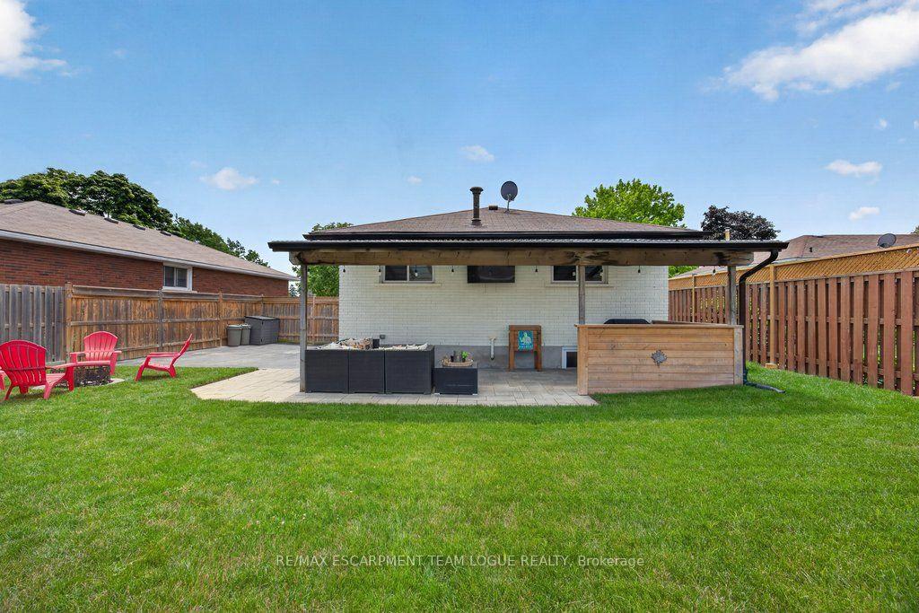 Photo 37 of 74 Balmoral Drive, Brantford, Mayfair — HOMEH