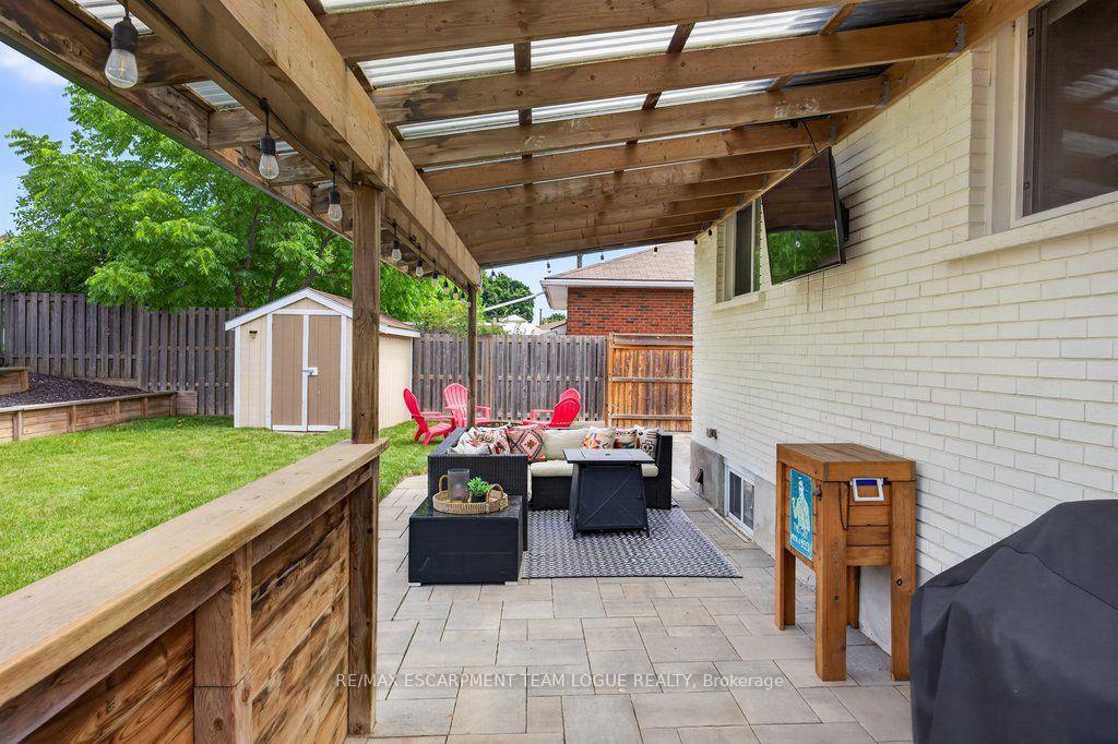 Photo 39 of 74 Balmoral Drive, Brantford, Mayfair — HOMEH