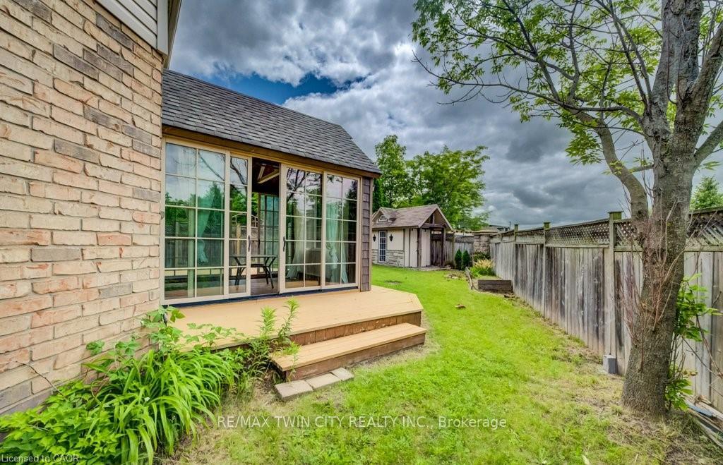 Photo 38 of 123 Forest Edge Trail, Kitchener, Doon South — HOMEH