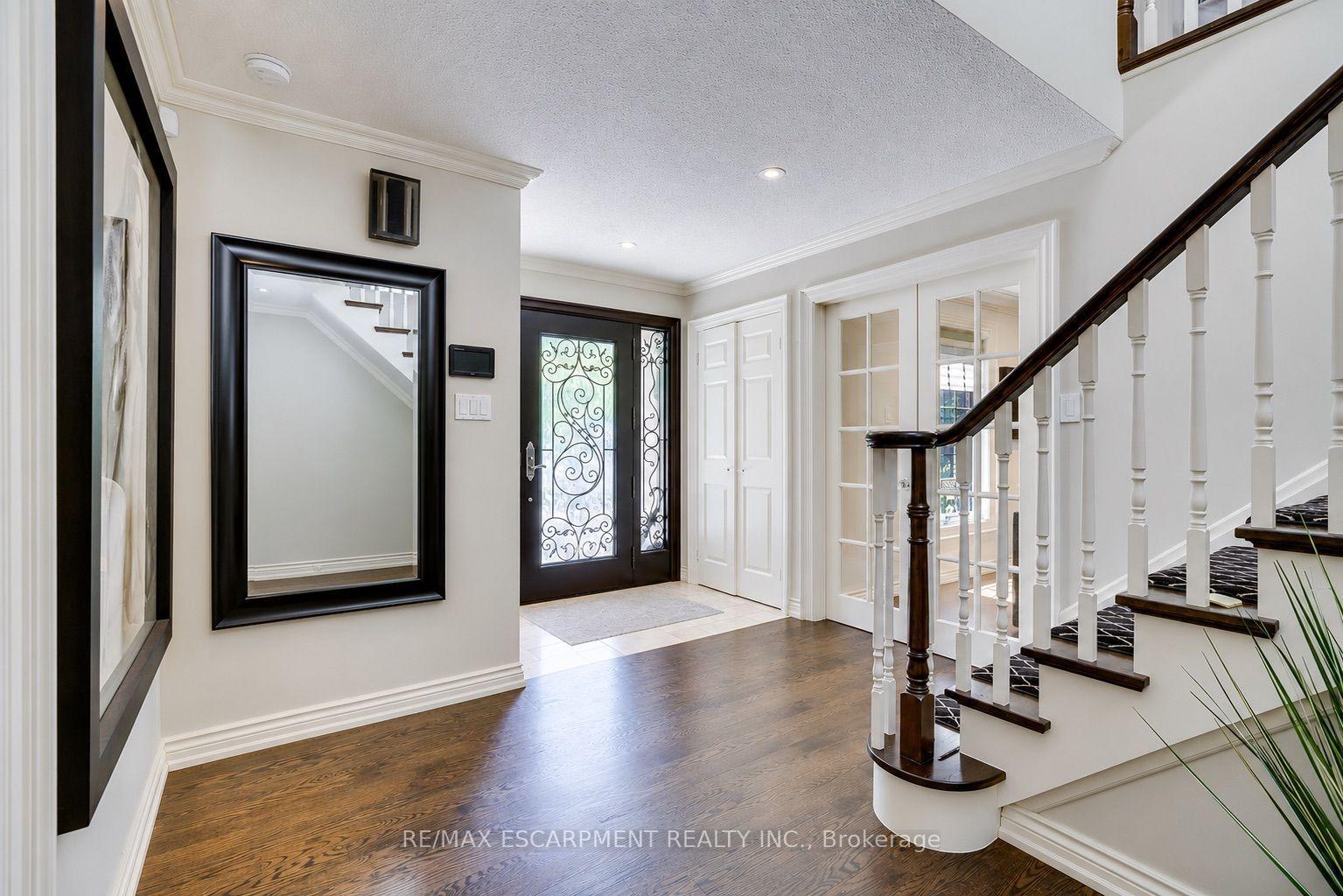 Photo 6 of 1251 Lakeshore Road E, Oakville, Morrison — HOMEH