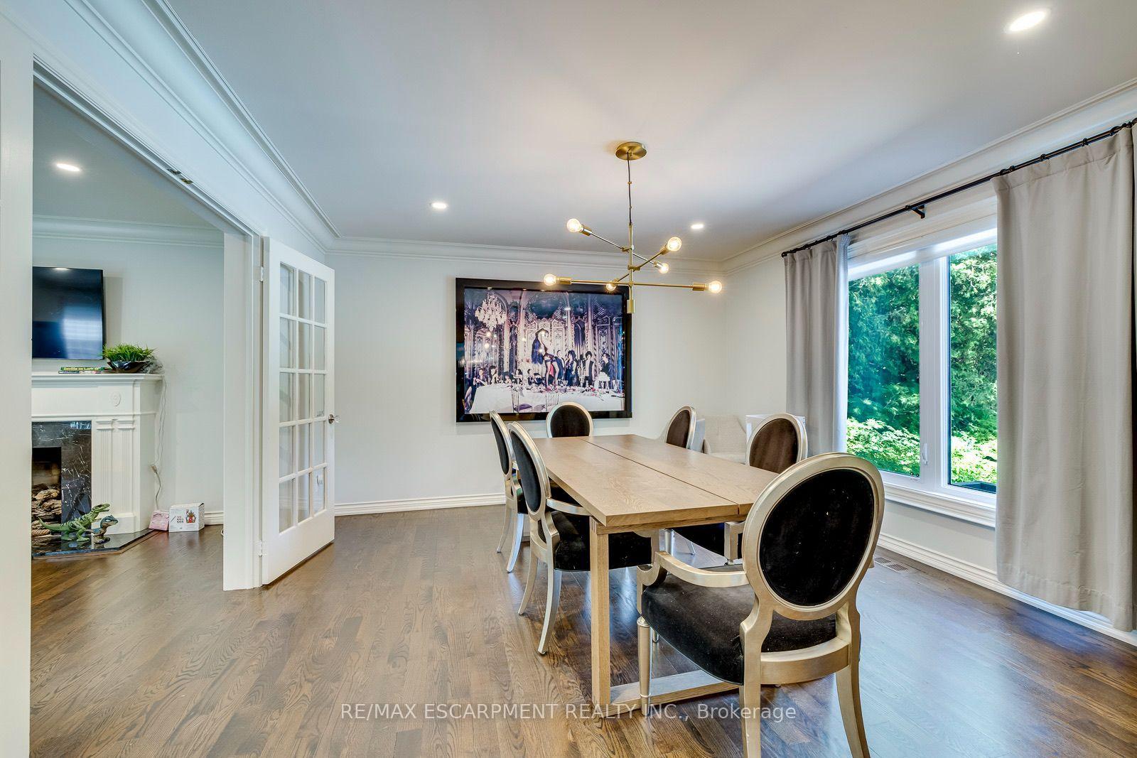 Photo 8 of 1251 Lakeshore Road E, Oakville, Morrison — HOMEH