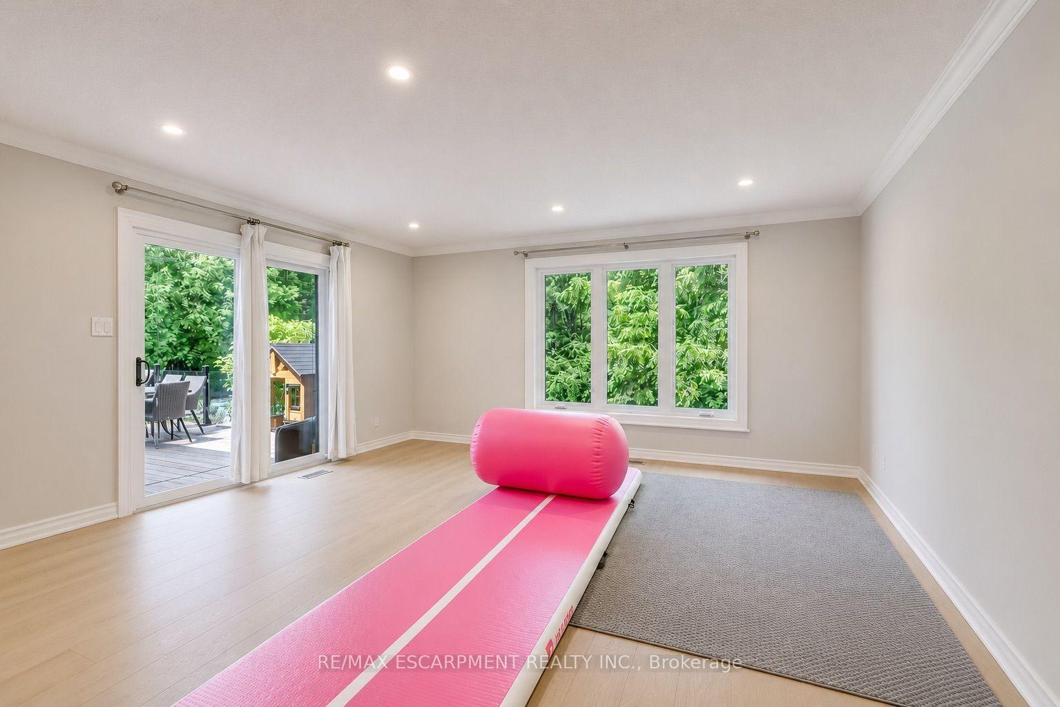 Photo 15 of 1251 Lakeshore Road E, Oakville, Morrison — HOMEH