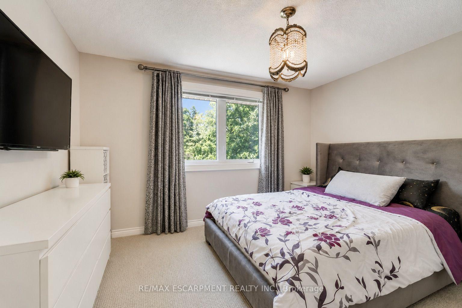 Photo 29 of 1251 Lakeshore Road E, Oakville, Morrison — HOMEH