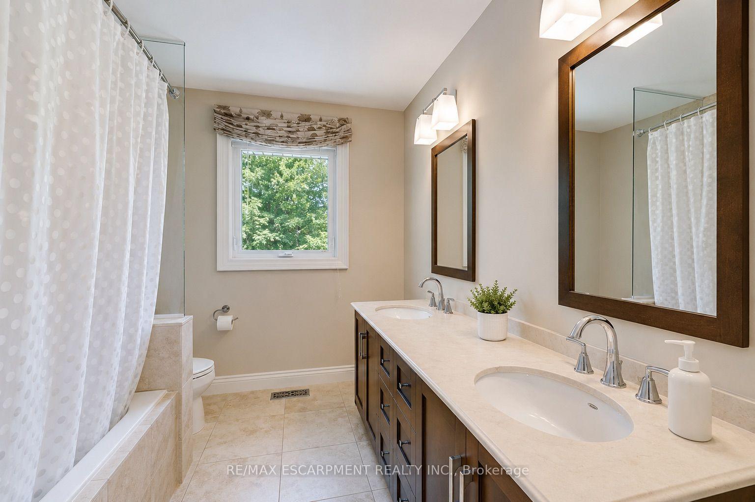 Photo 30 of 1251 Lakeshore Road E, Oakville, Morrison — HOMEH