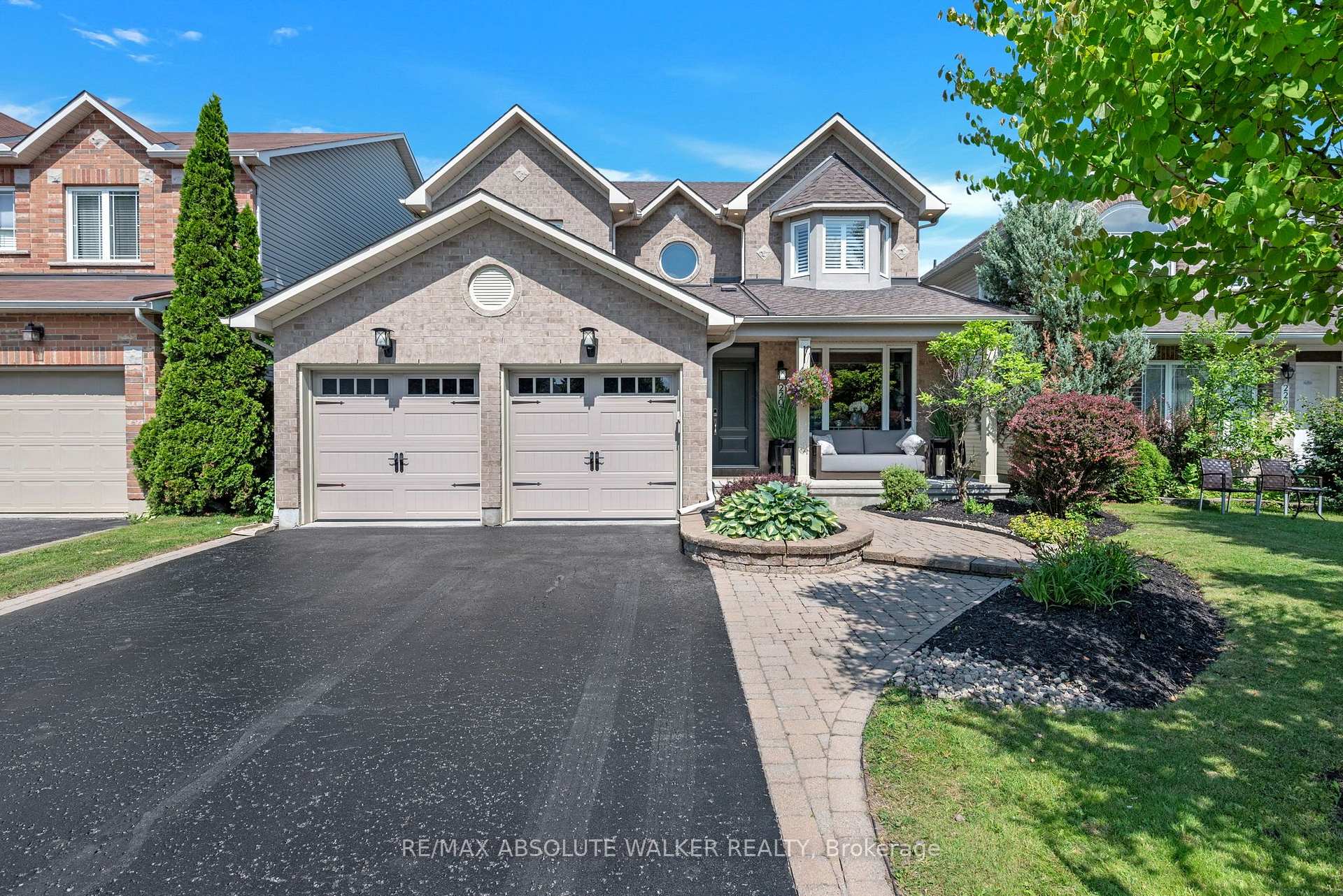 Photo 1 of 2207 Sandman Crescent, Ottawa, Avalon East — HOMEH