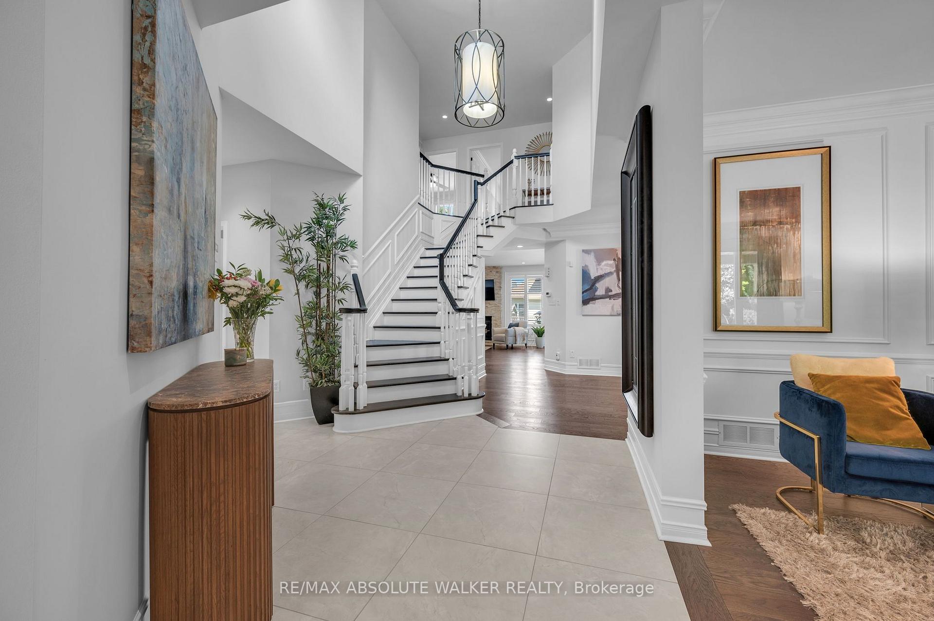 Photo 3 of 2207 Sandman Crescent, Ottawa, Avalon East — HOMEH