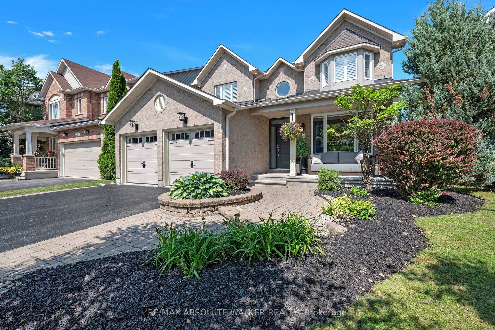 Photo 8 of 2207 Sandman Crescent, Ottawa, Avalon East — HOMEH