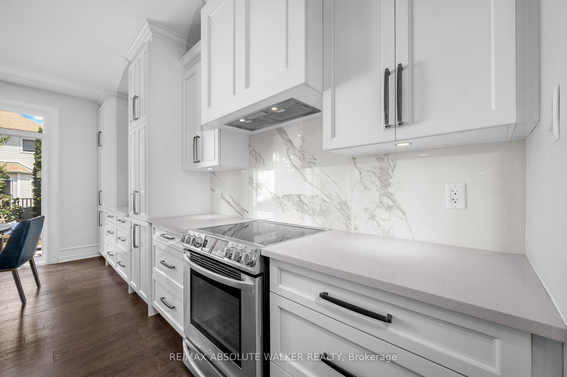 Photo 14 of 2207 Sandman Crescent, Ottawa, Avalon East — HOMEH